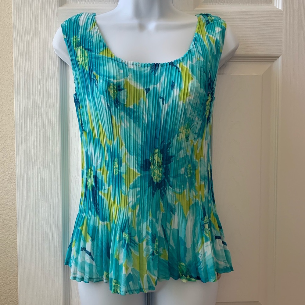 Pleated Sleeveless Top